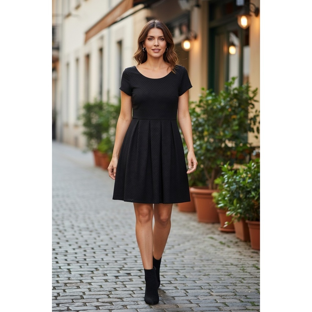 Blackβ mini dress ESLEY cap sleeve eyelet lace Size Medium